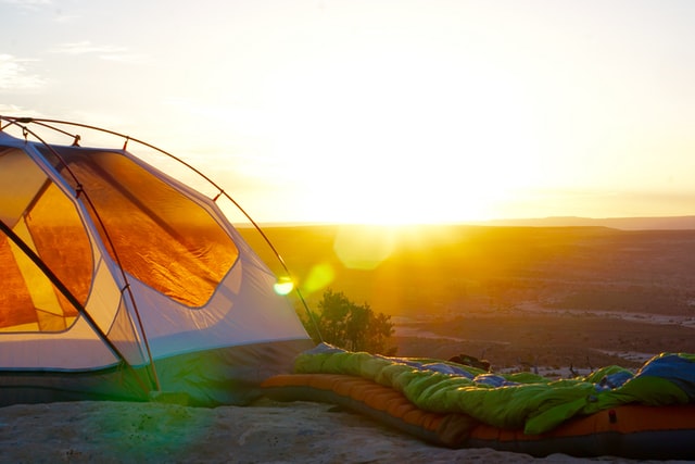 Solar-panel-camping